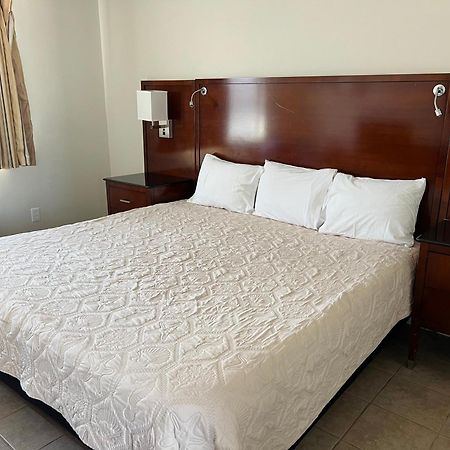 Sand Pebble Motor Lodge Пойнт-Плезант-Бич Экстерьер фото
