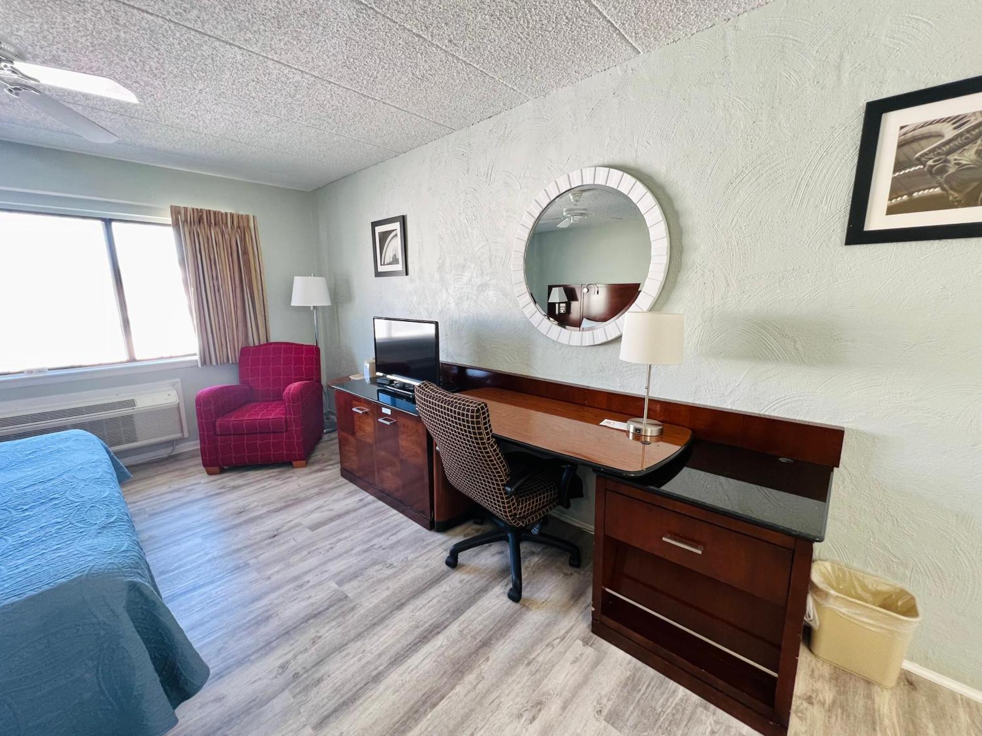 Sand Pebble Motor Lodge Пойнт-Плезант-Бич Экстерьер фото